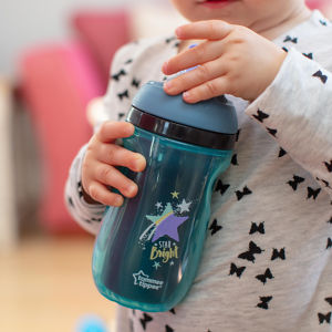 Feeding Sippy Cups: Tommee Tippee Sippy Cup 12M+ 260ml