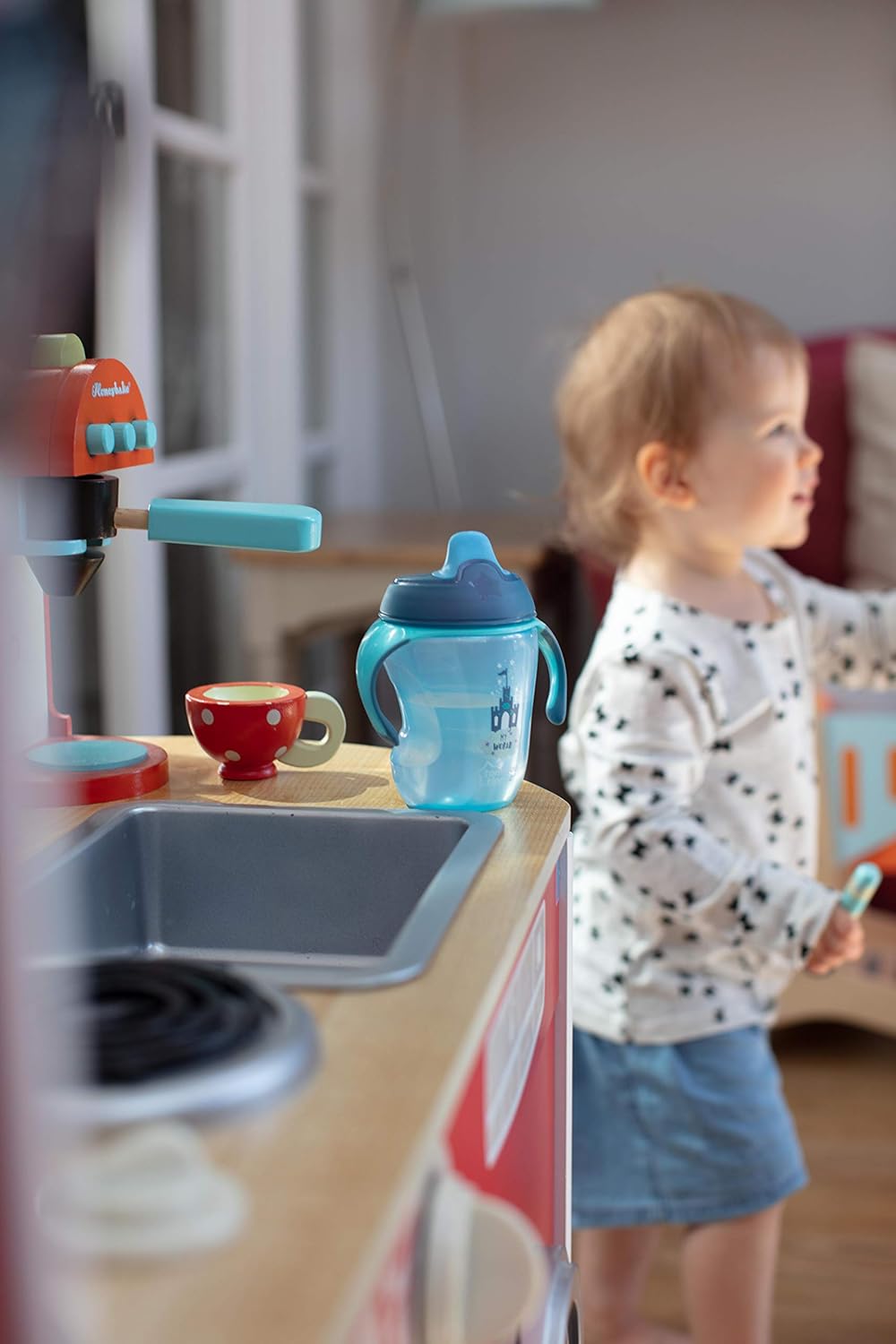 Feeding Sippy Cups: Tommee Tippee 6M+ 230ml